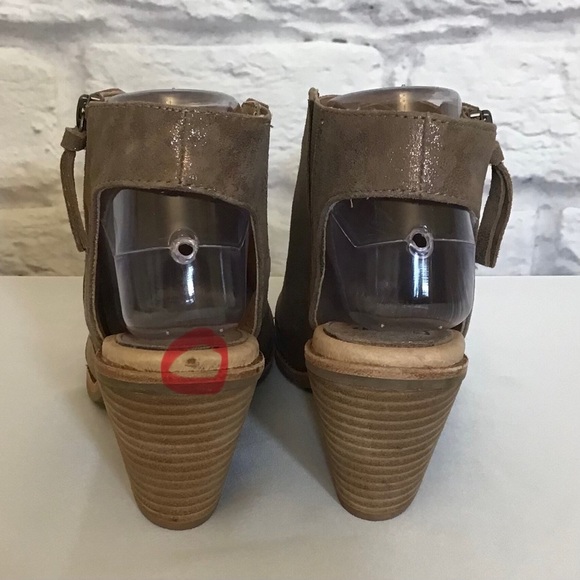 Sofft 8.5 Mckenna Suede Leather Metallic Sandals Braided Comfort Shoes Tan Taupe - Picture 6 of 13